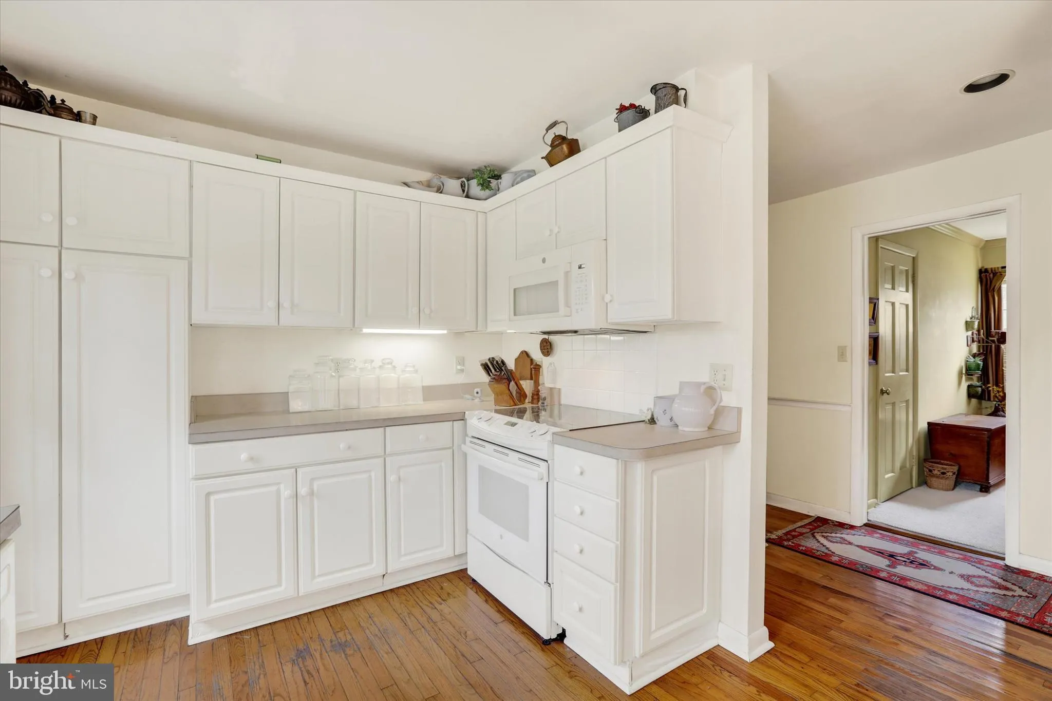 Princeton, New Jersey 08540, United States, 4 Bedrooms Bedrooms, ,Residential,Pending,100273