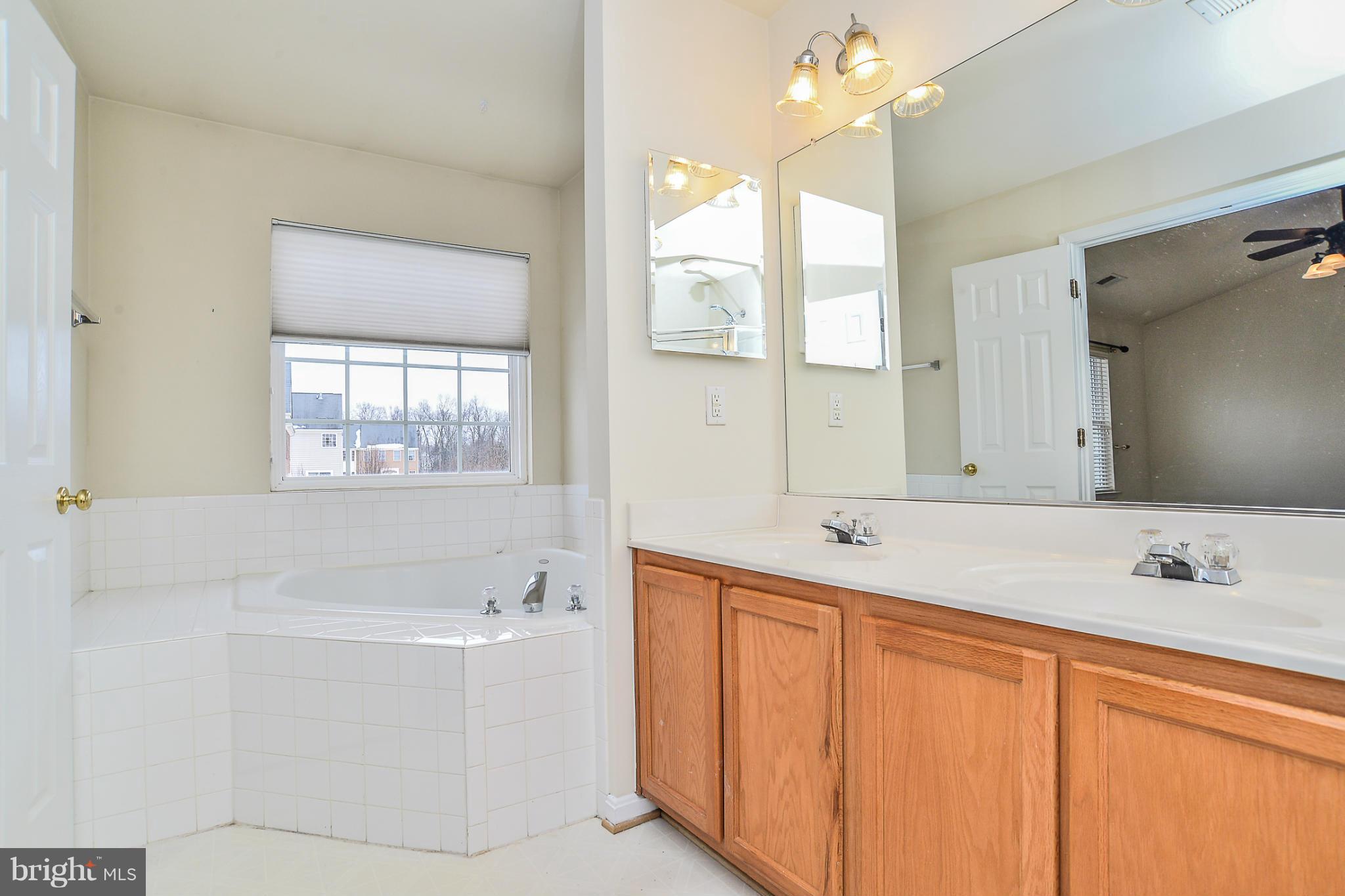 INDEPENDENCE - Residential