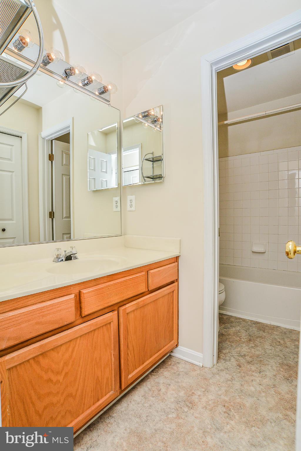 INDEPENDENCE - Residential