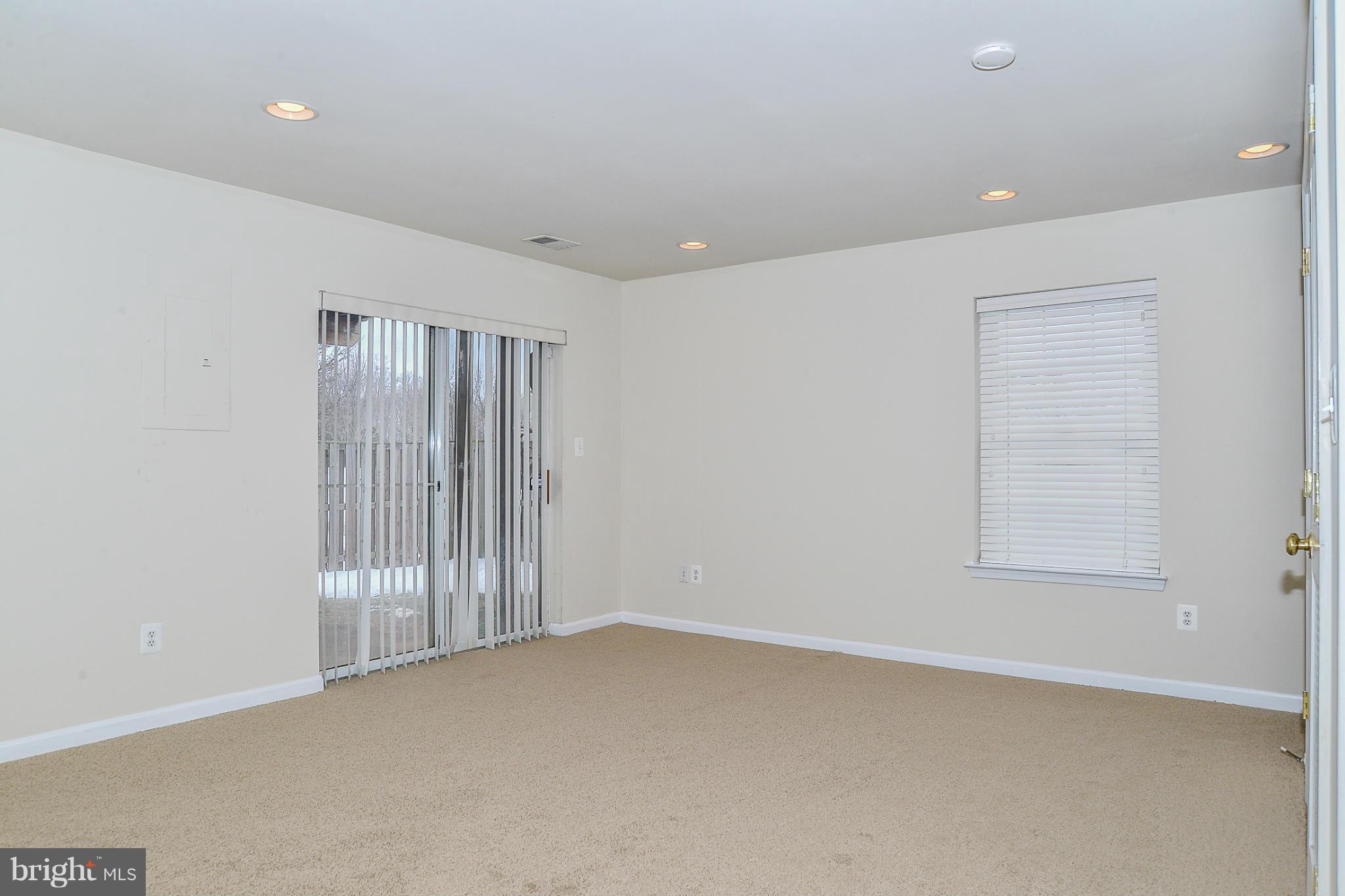 INDEPENDENCE - Residential