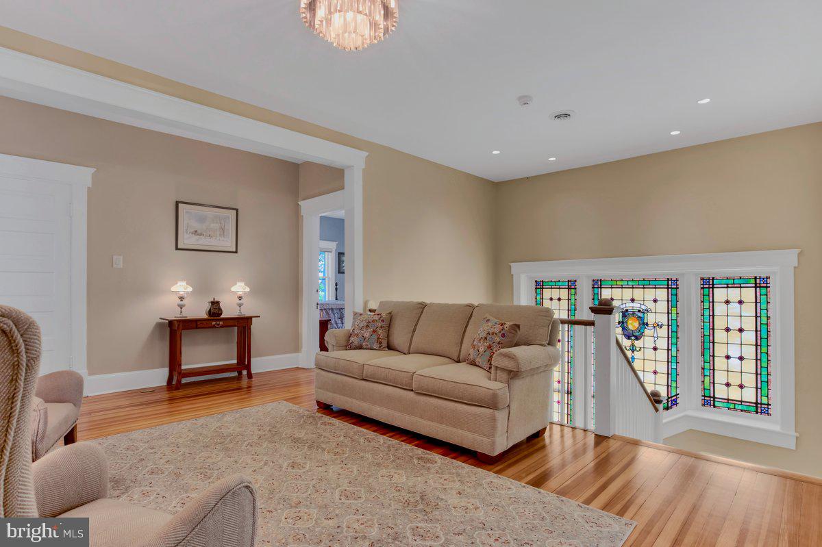 MARLOW - Residential