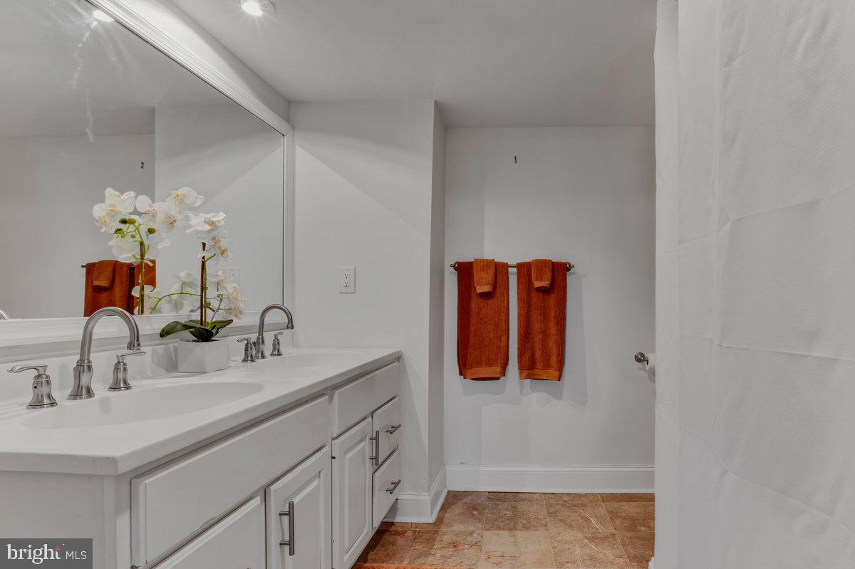 MARLOW - Residential