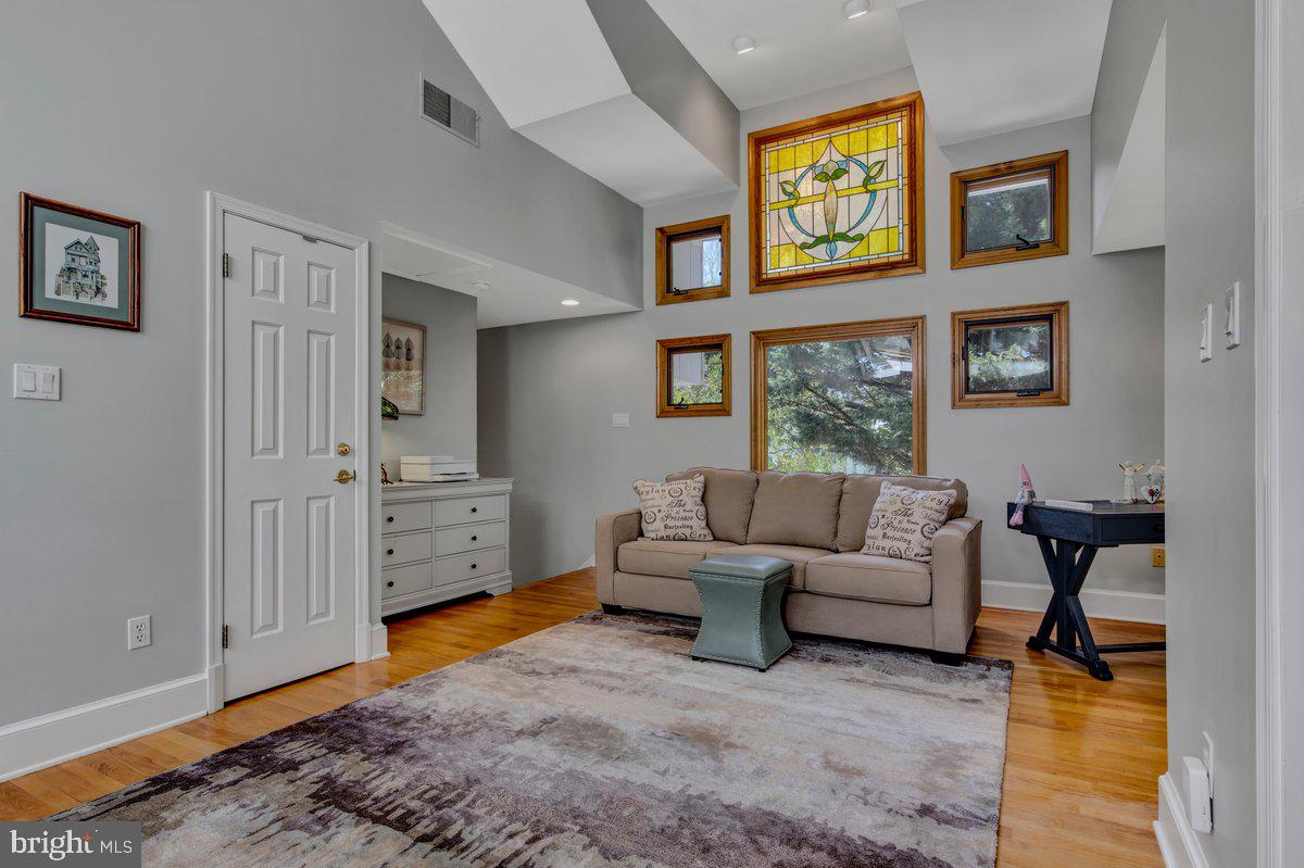 MARLOW - Residential