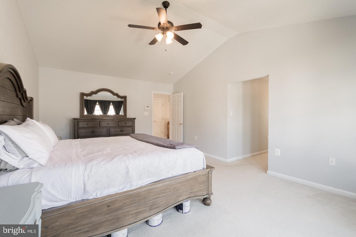 HUNTFIELD - Residential