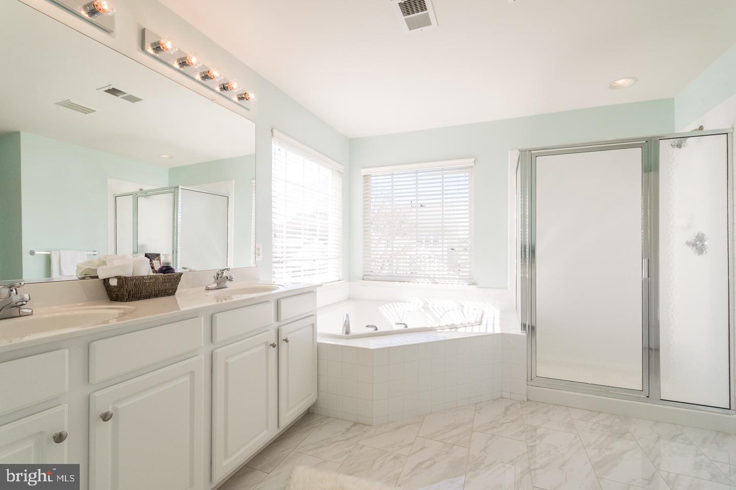 HUNTFIELD - Residential