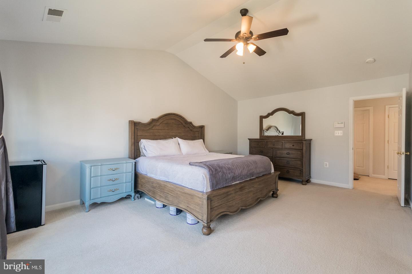 HUNTFIELD - Residential