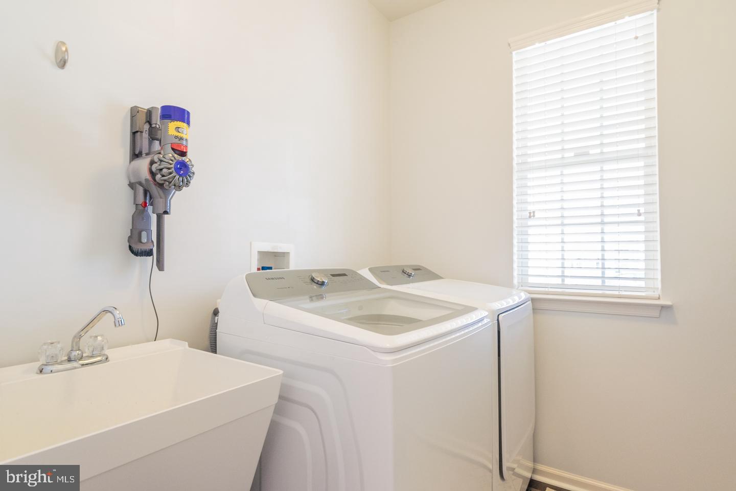 HUNTFIELD - Residential