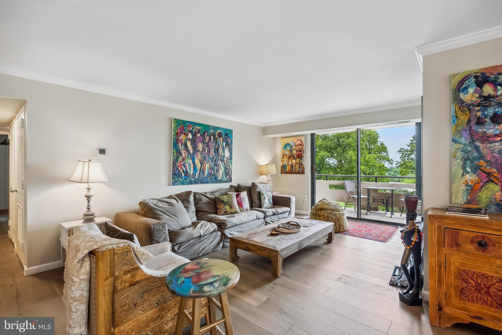 ENCORE OF MCLEAN - Residential