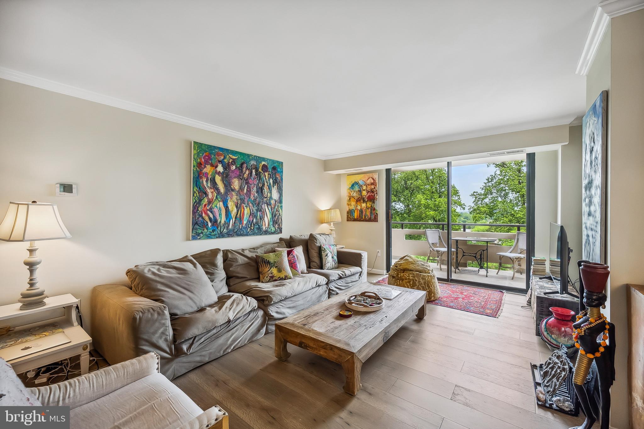 ENCORE OF MCLEAN - Residential