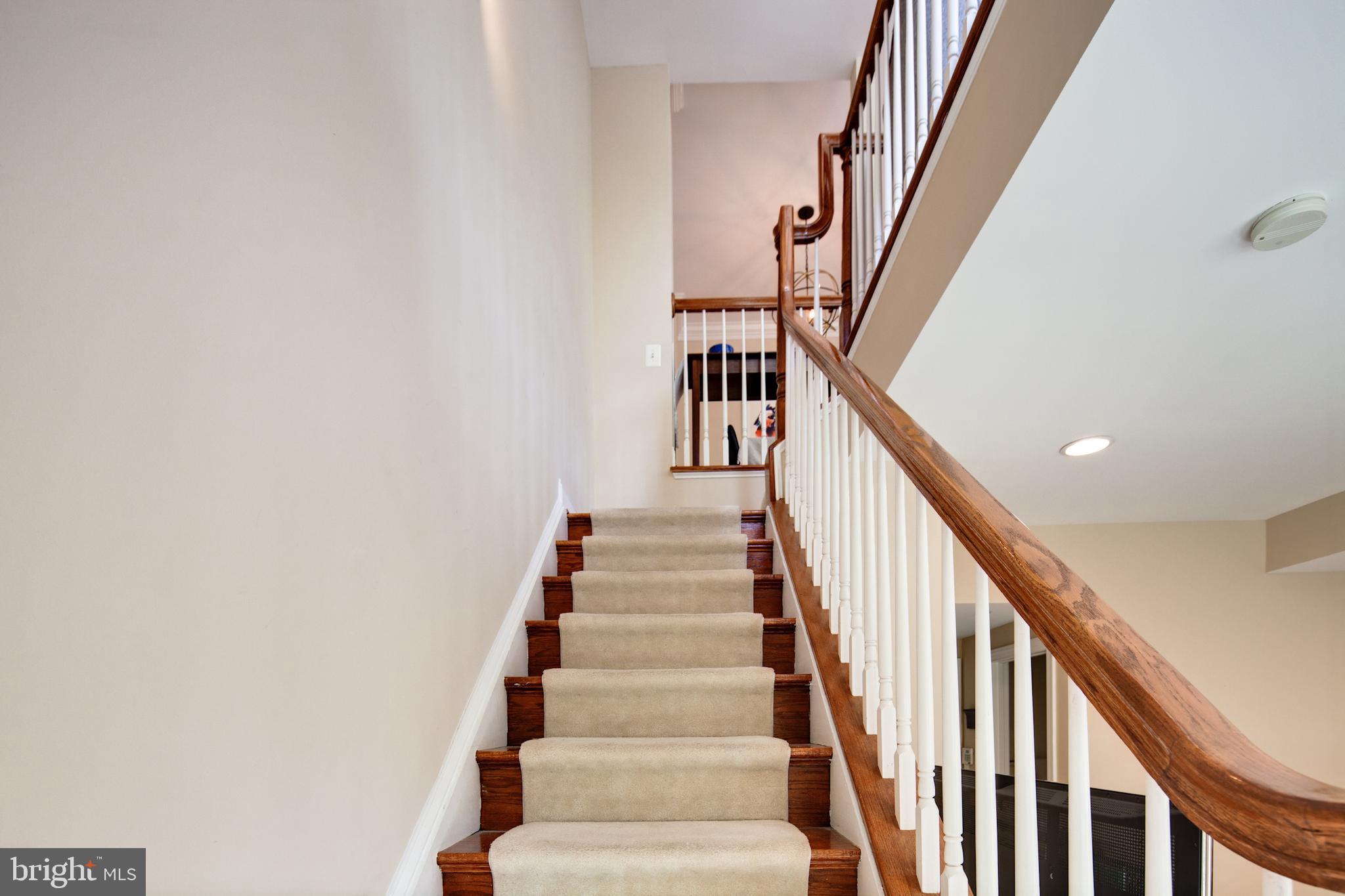 HUNTING RIDGE - Residential Lease