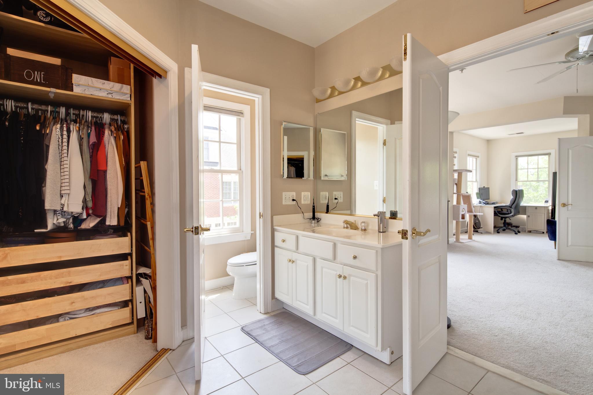 HUNTING RIDGE - Residential Lease