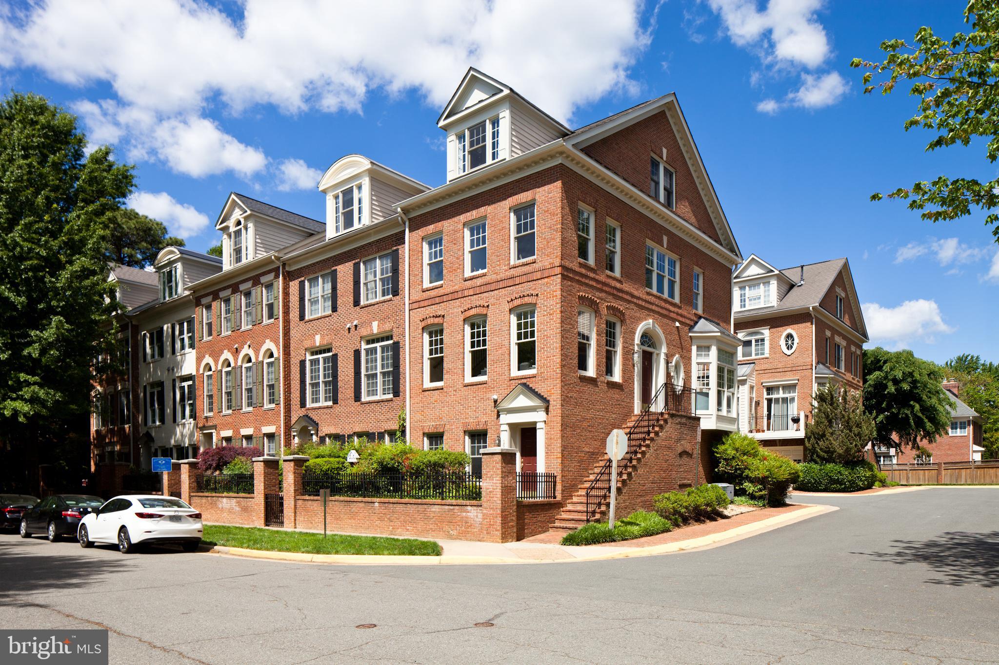 HUNTING RIDGE - Residential Lease