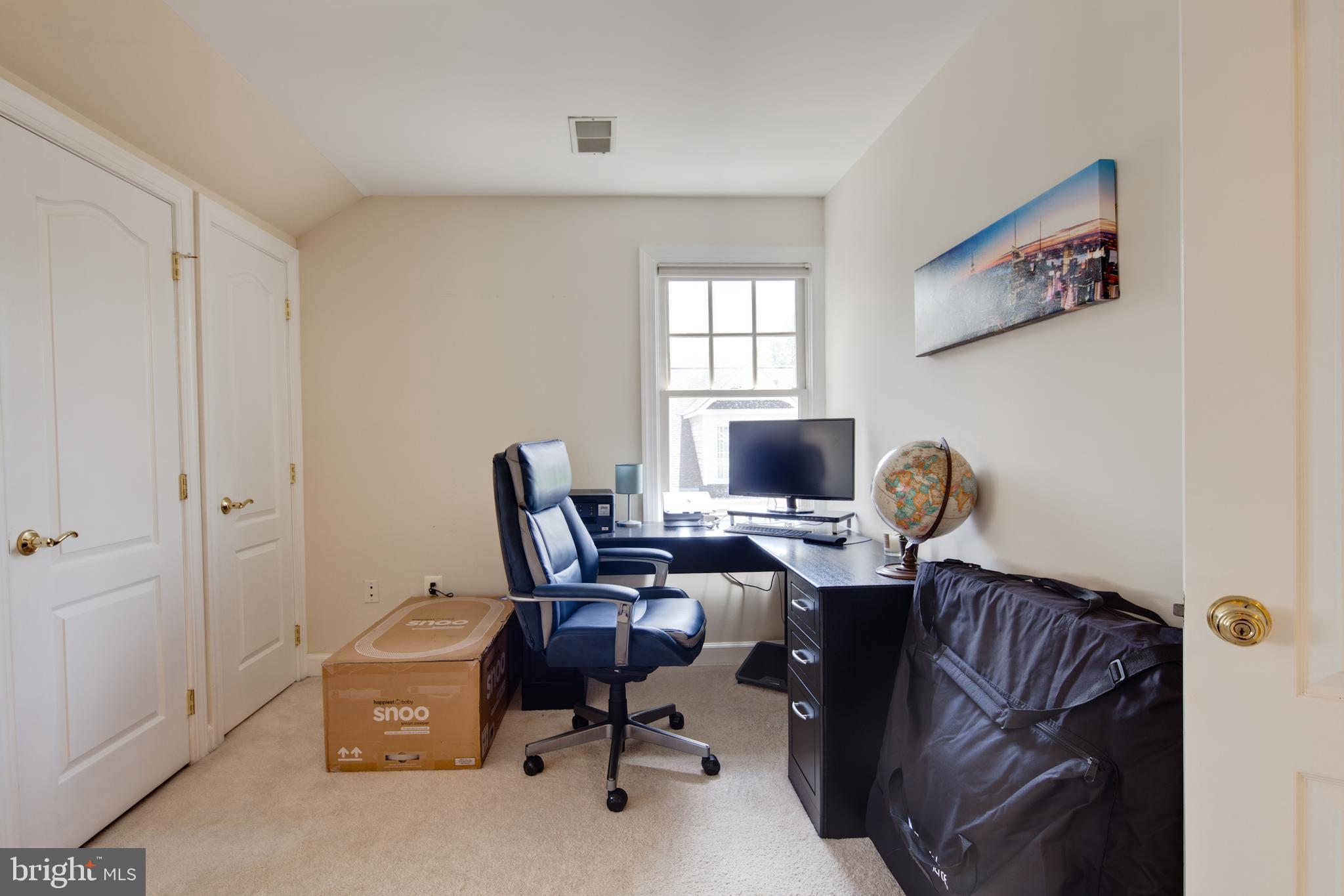 HUNTING RIDGE - Residential Lease