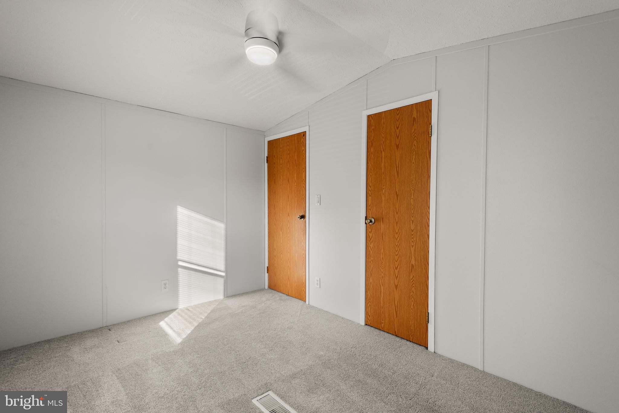 VALLEY VIEW - Residential