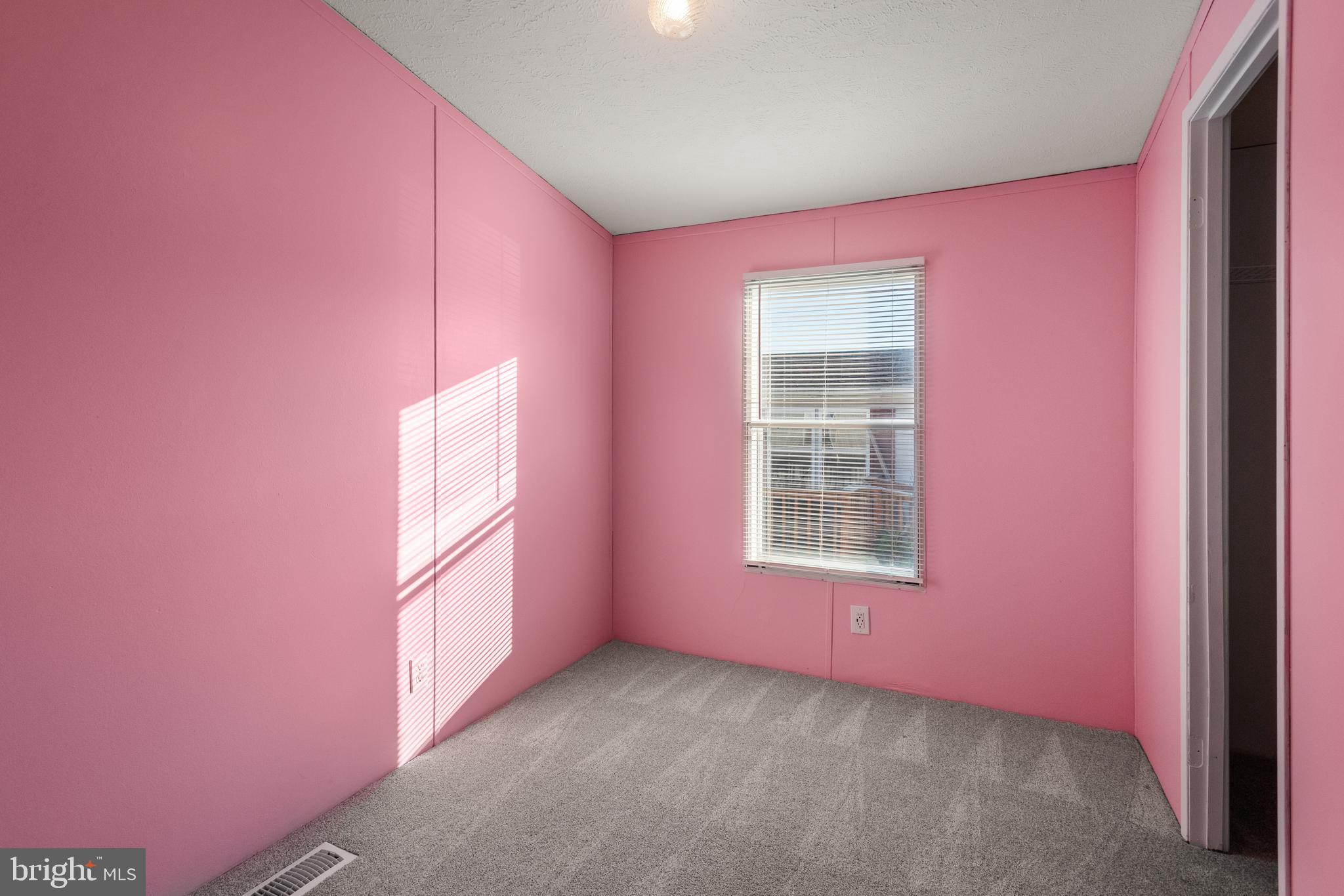 VALLEY VIEW - Residential