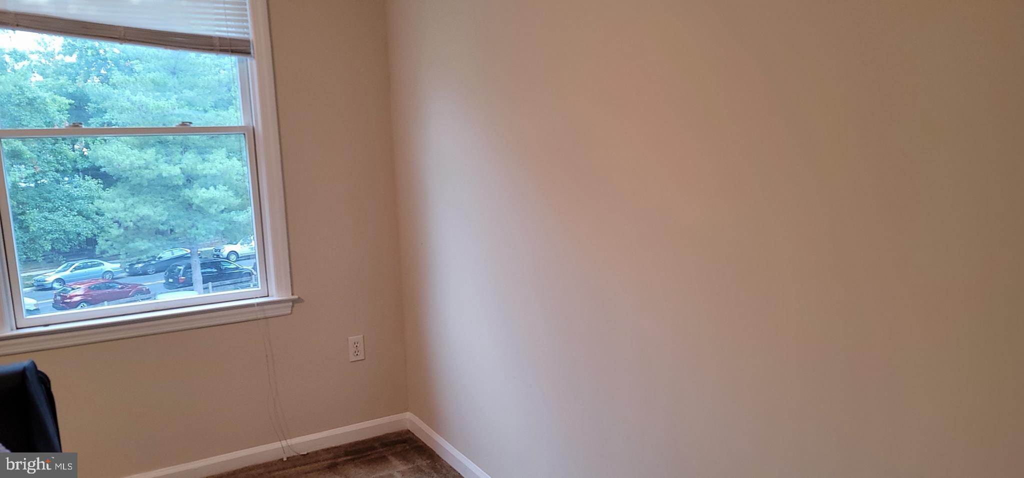 SADDLE CREEK - Residential Lease