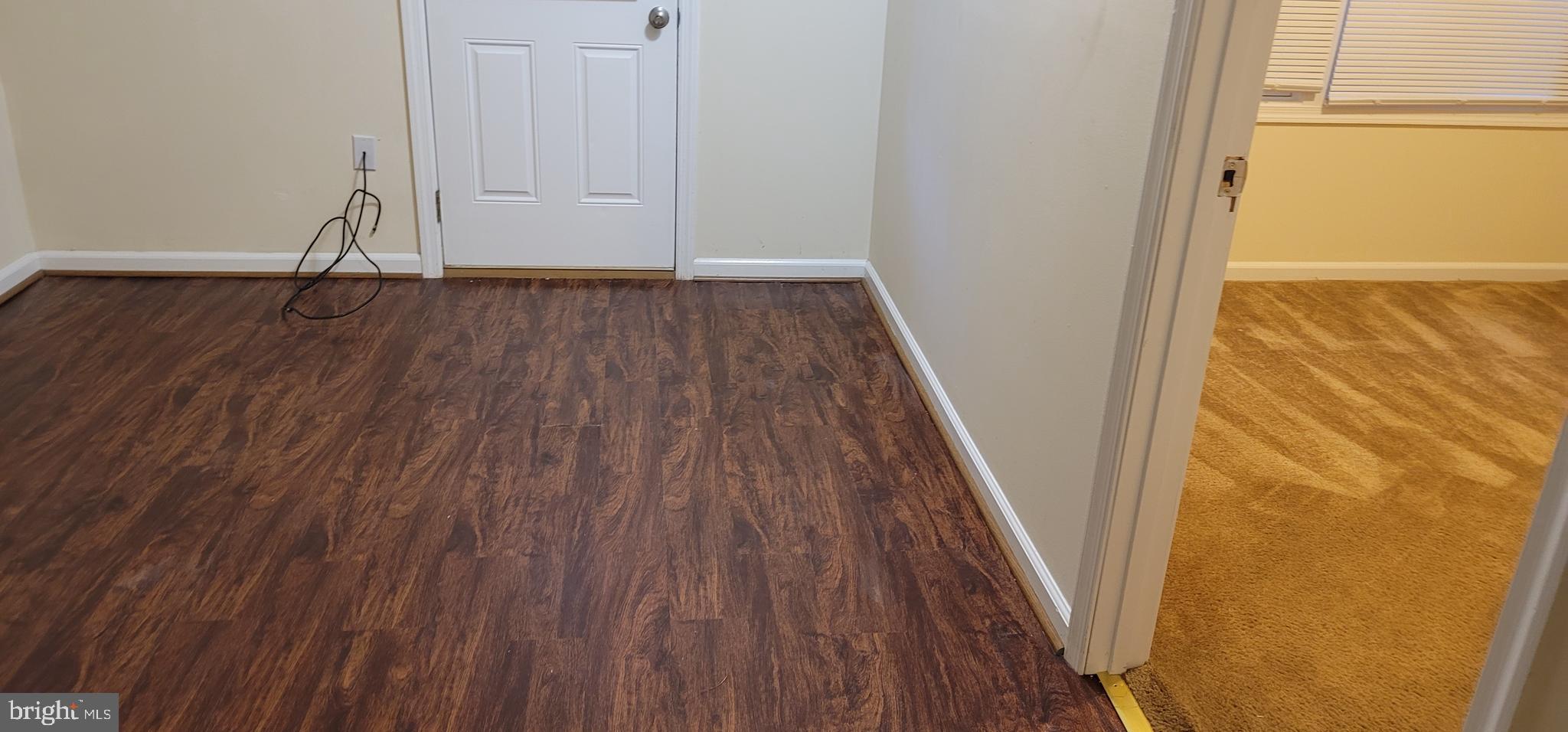 SADDLE CREEK - Residential Lease