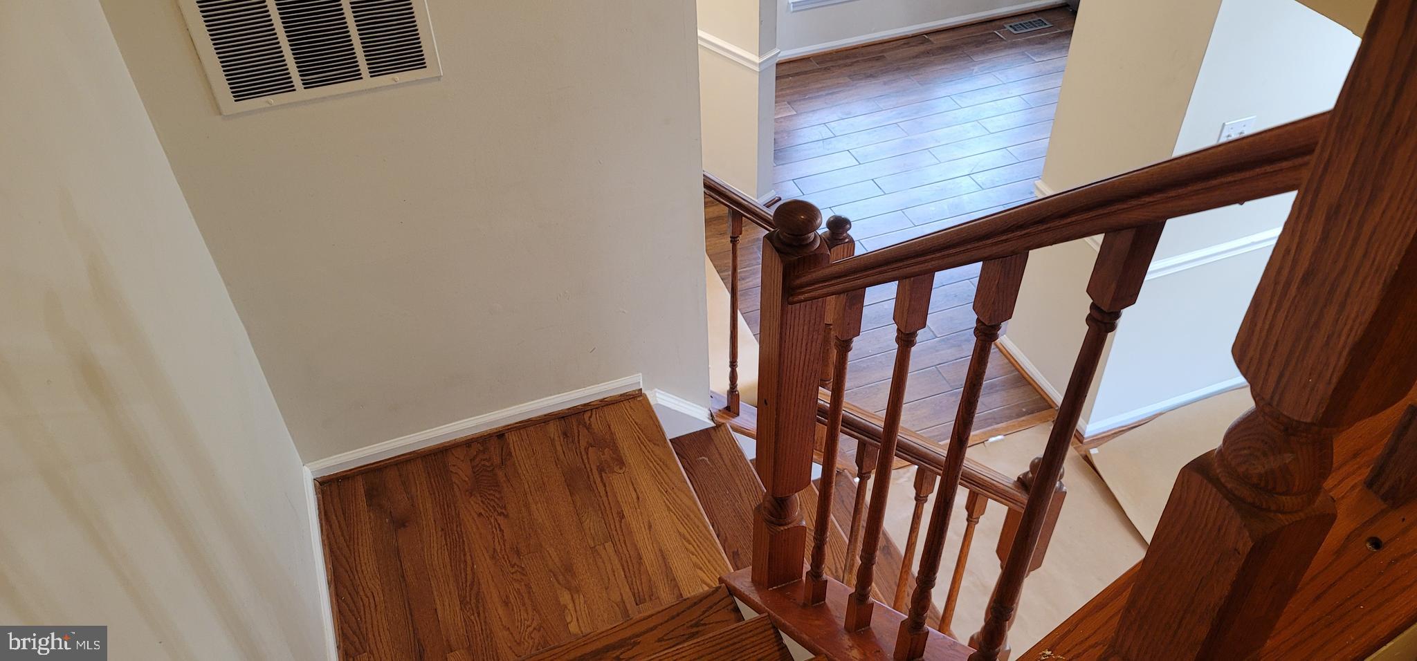 SADDLE CREEK - Residential Lease