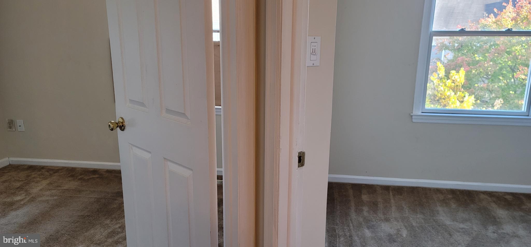 SADDLE CREEK - Residential Lease