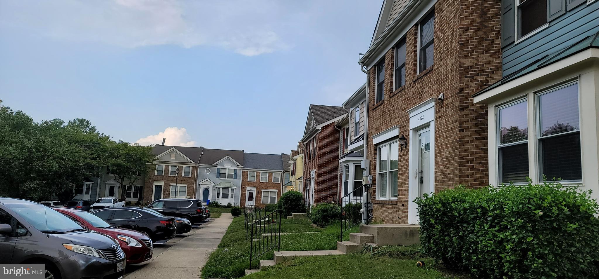 SADDLE CREEK - Residential Lease