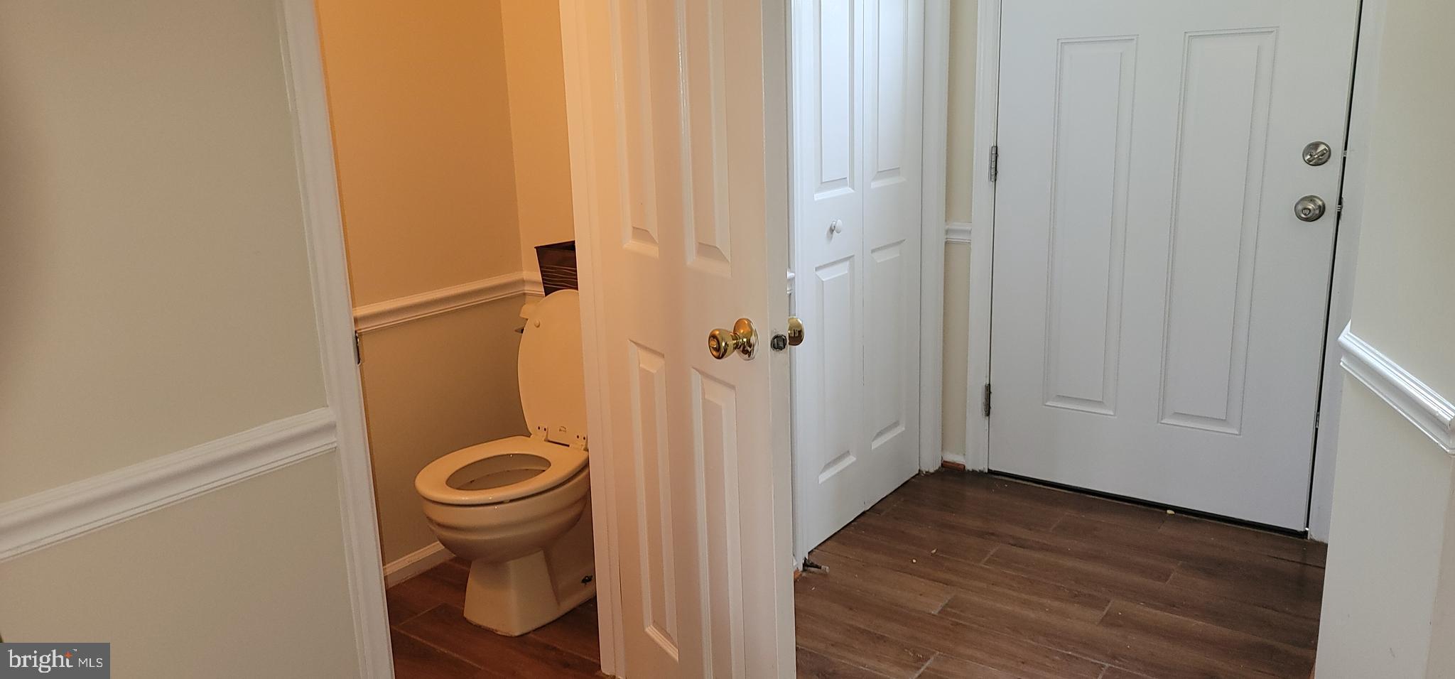 SADDLE CREEK - Residential Lease