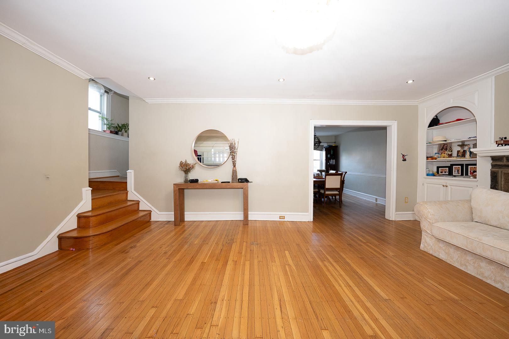 BEVERLY HILLS - Residential