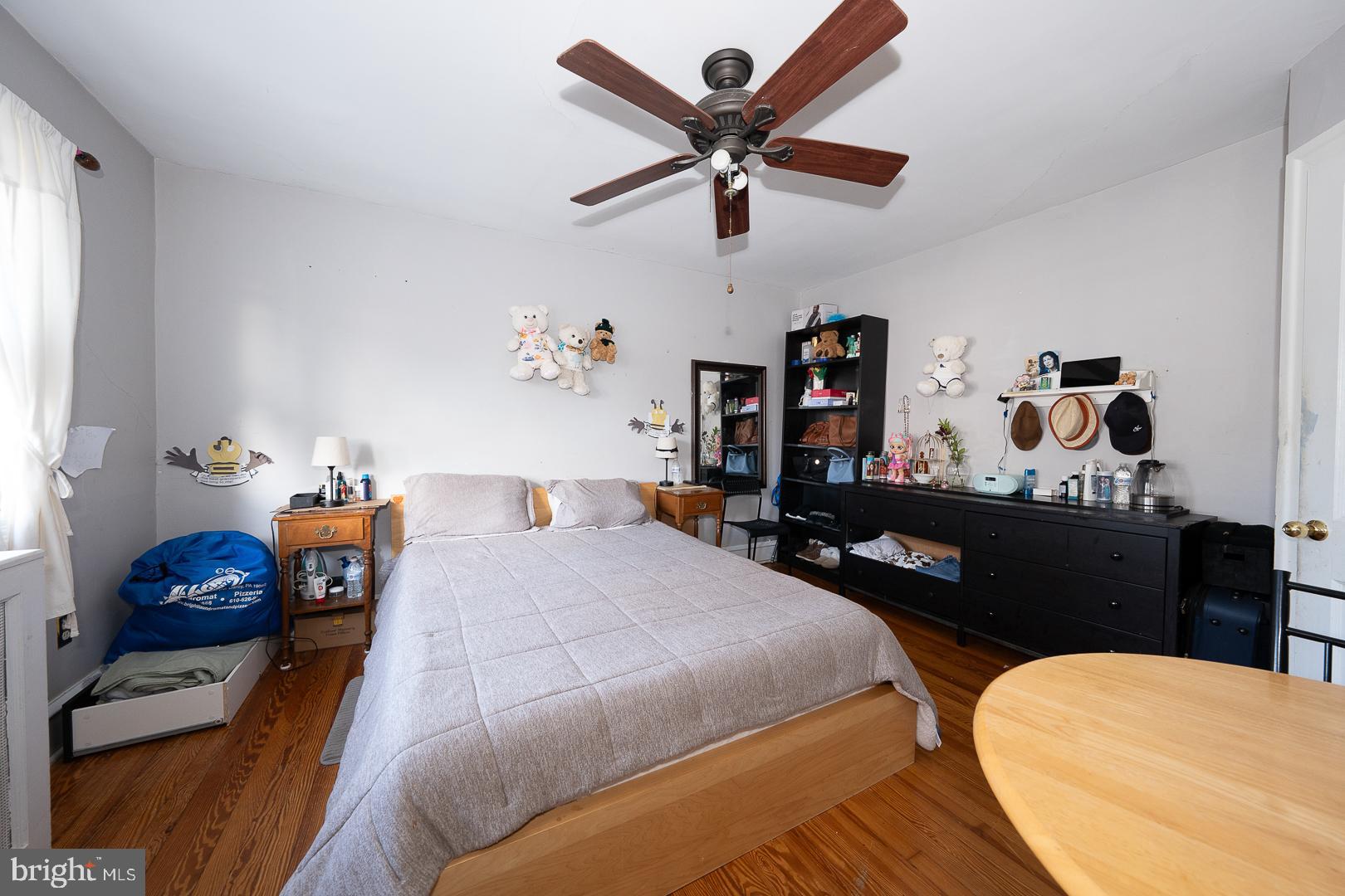 BEVERLY HILLS - Residential