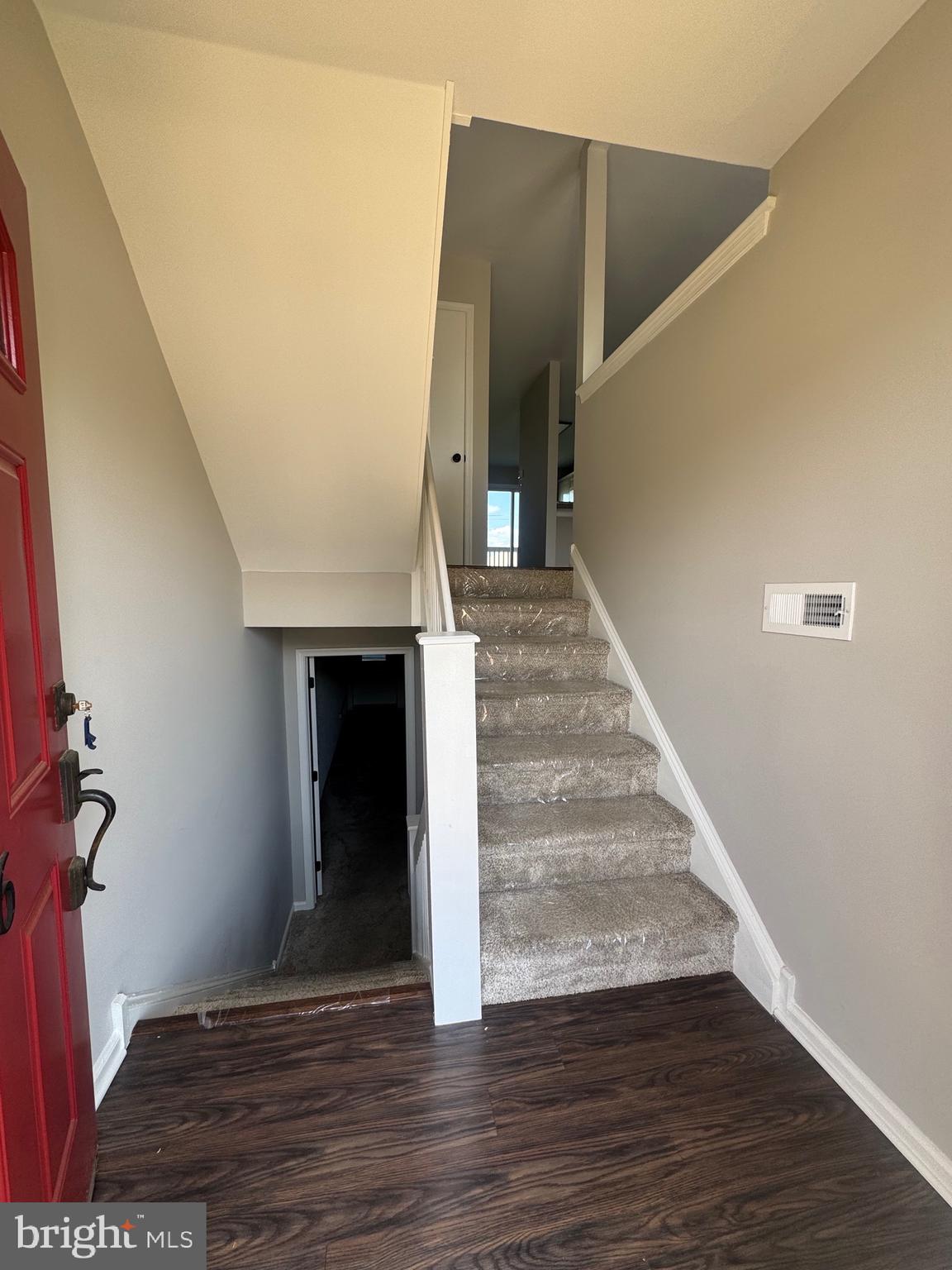 MILLBRANCH AT GREENLAWN - Residential Lease