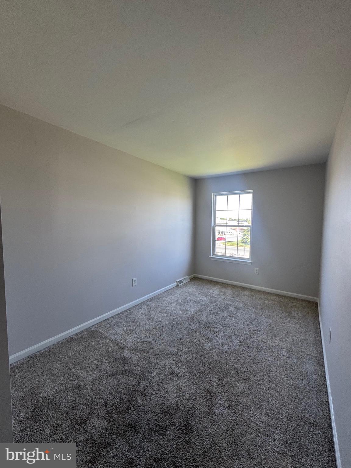 MILLBRANCH AT GREENLAWN - Residential Lease