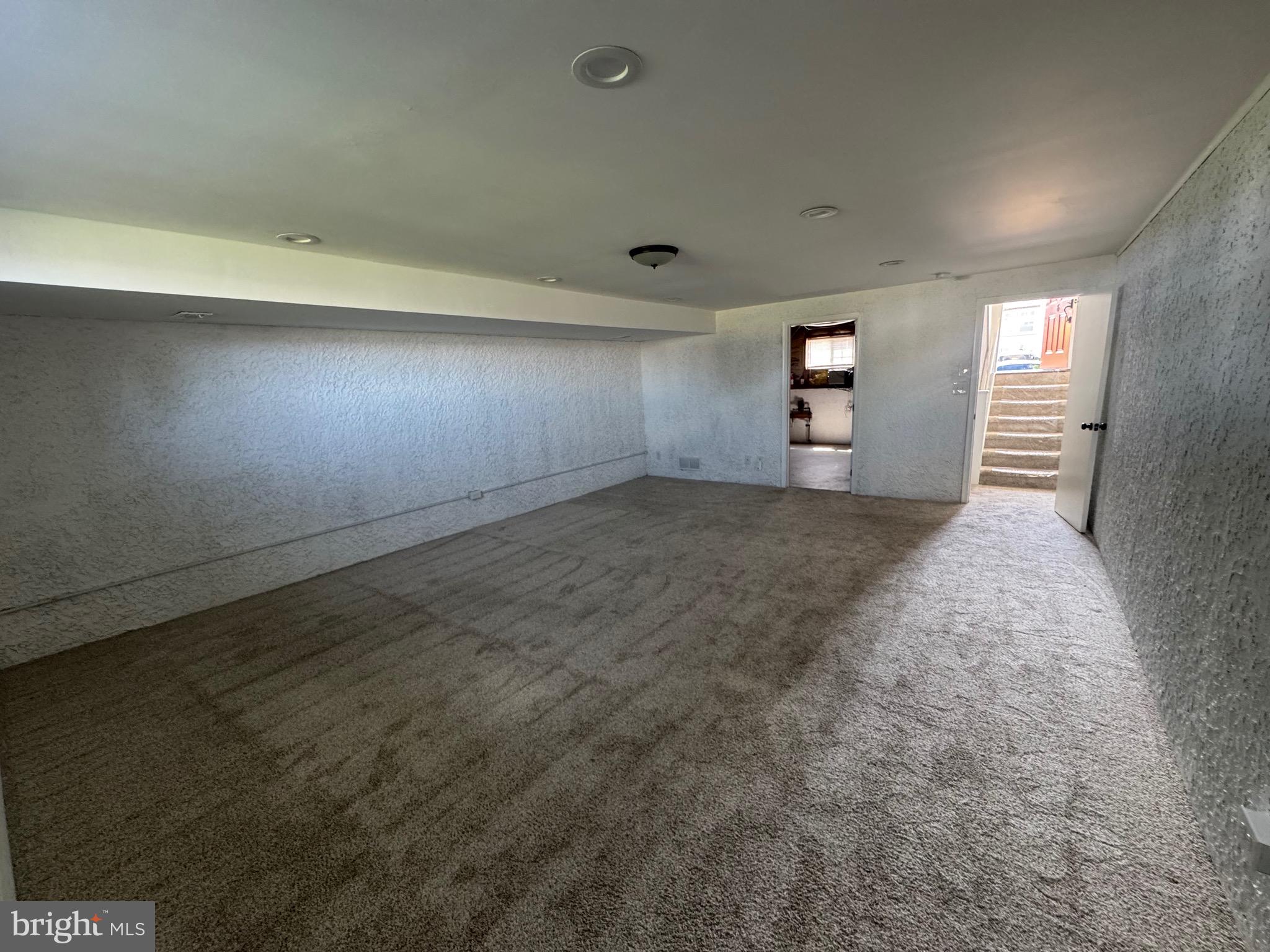 MILLBRANCH AT GREENLAWN - Residential Lease