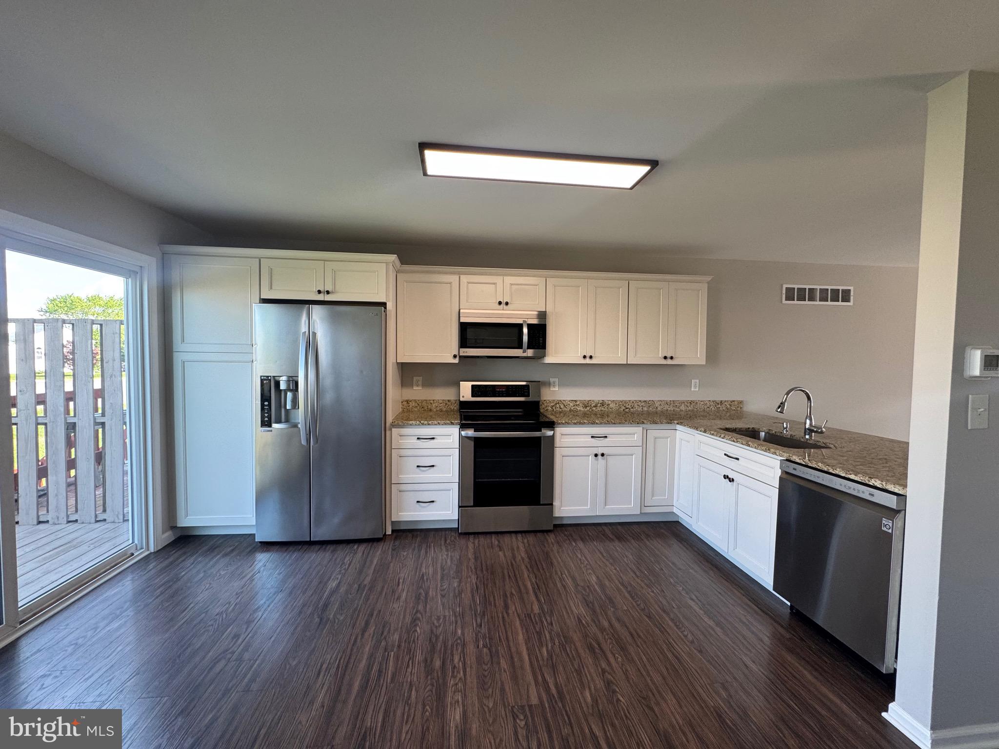 MILLBRANCH AT GREENLAWN - Residential Lease