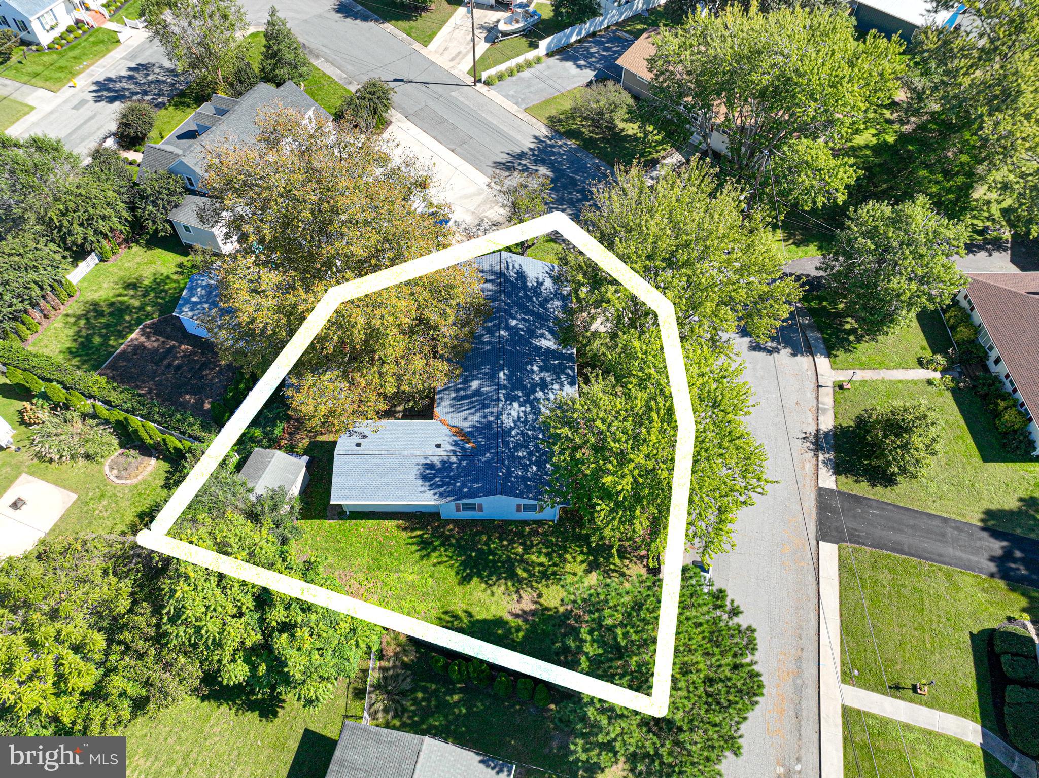 121 MAPLE DRIVE