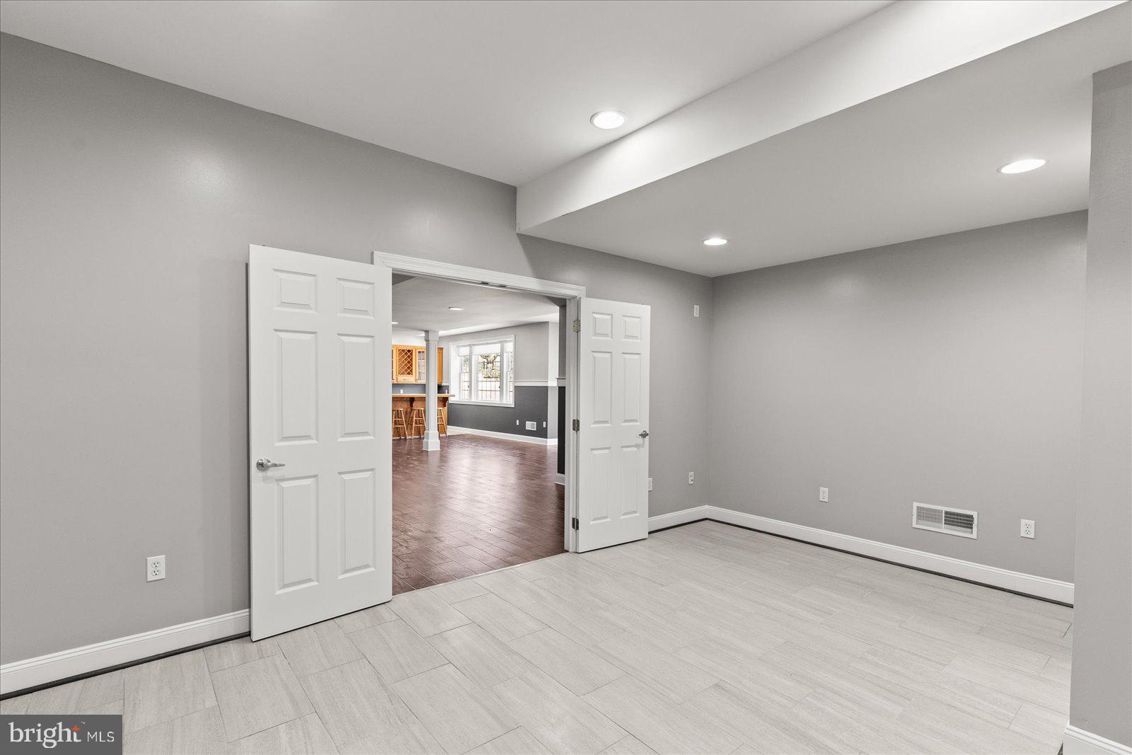 BRITTANY - Residential