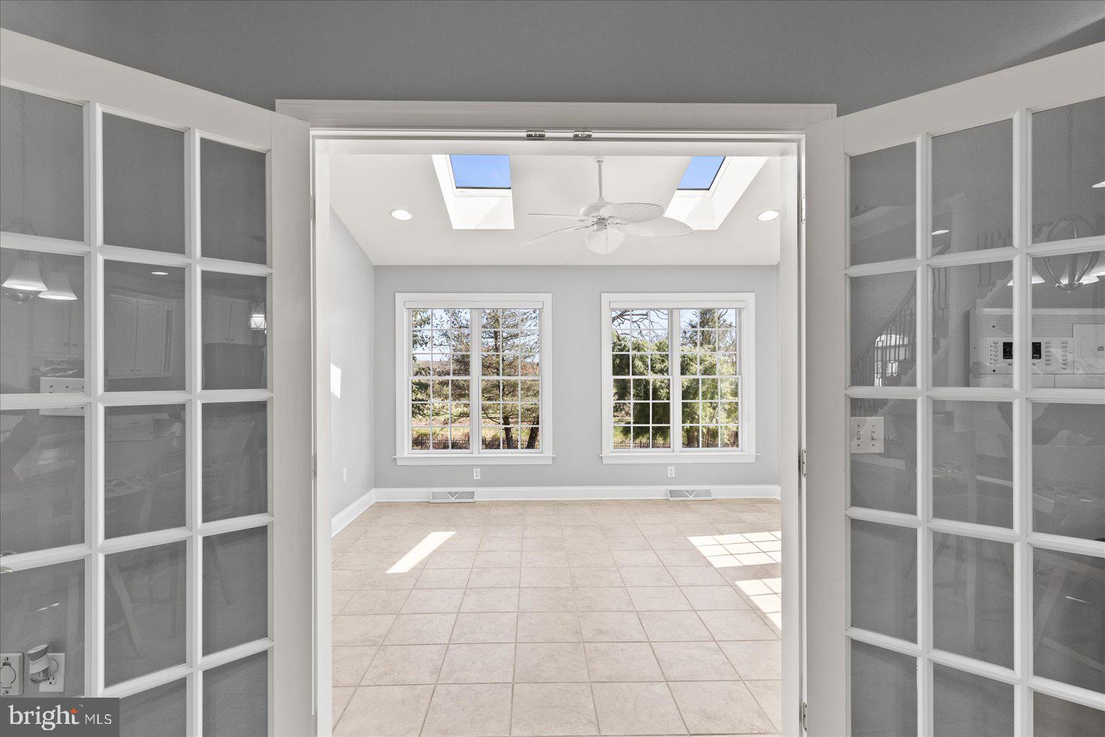 BRITTANY - Residential