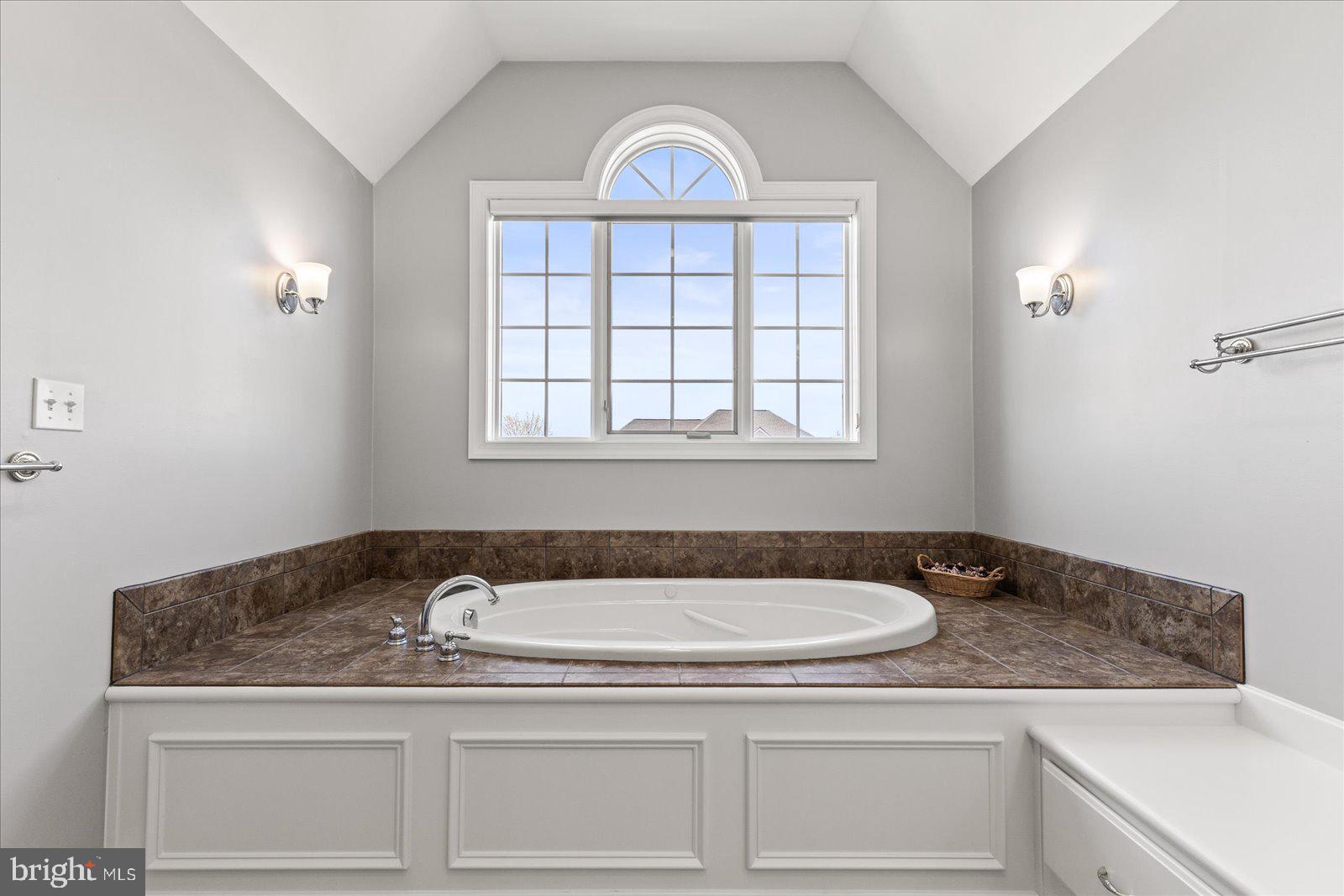 BRITTANY - Residential