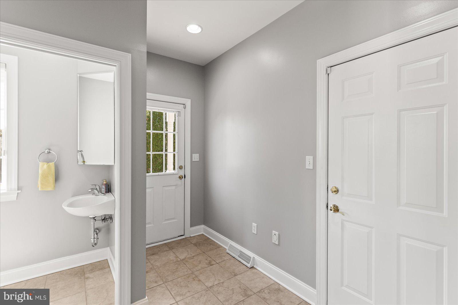 BRITTANY - Residential