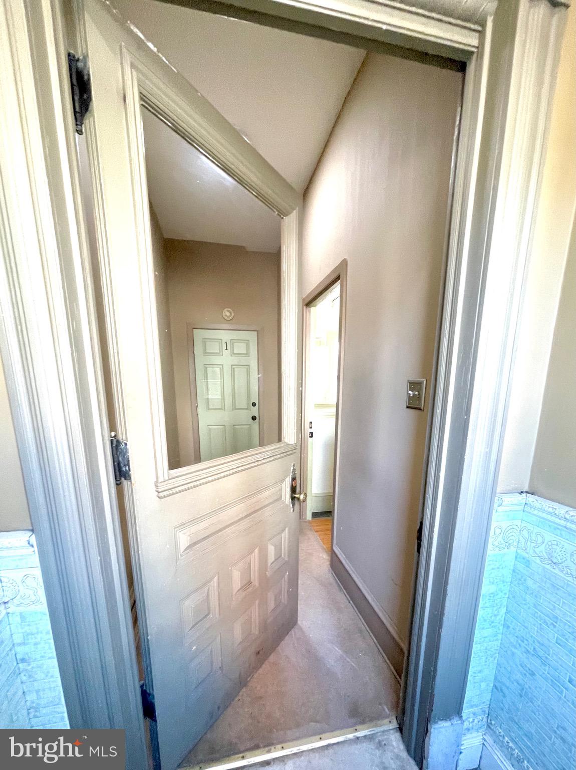 526 WALNUT STREET