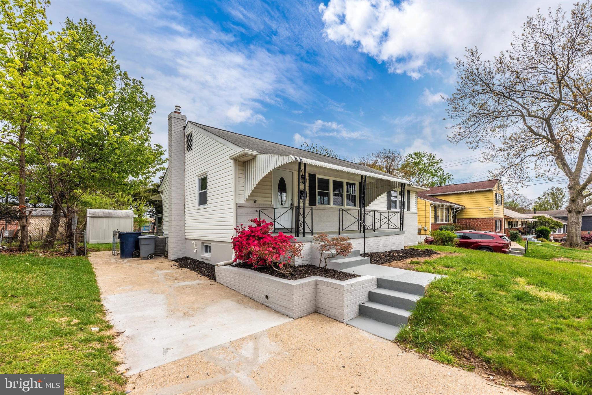 BUCK LODGE - Residential