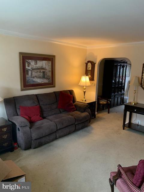 ROXBOROUGH - Residential