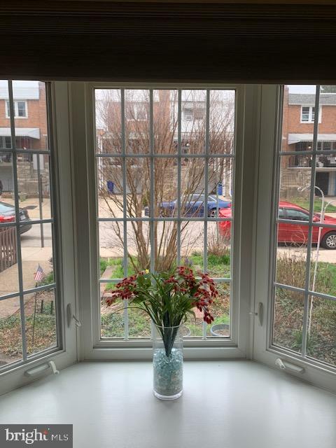 ROXBOROUGH - Residential