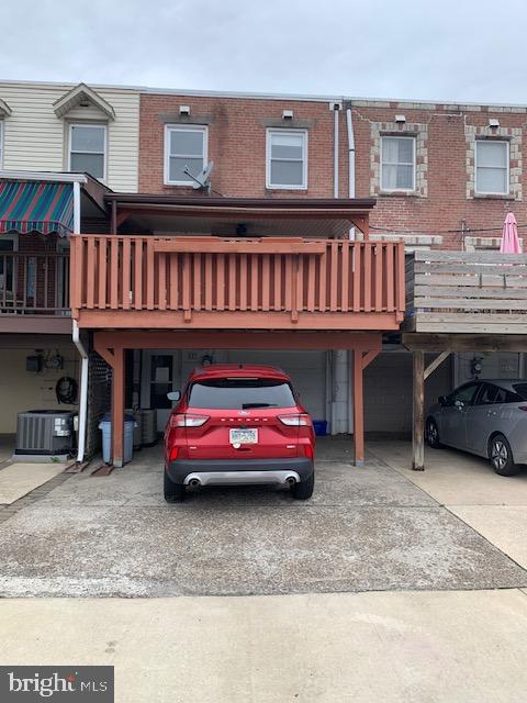 ROXBOROUGH - Residential