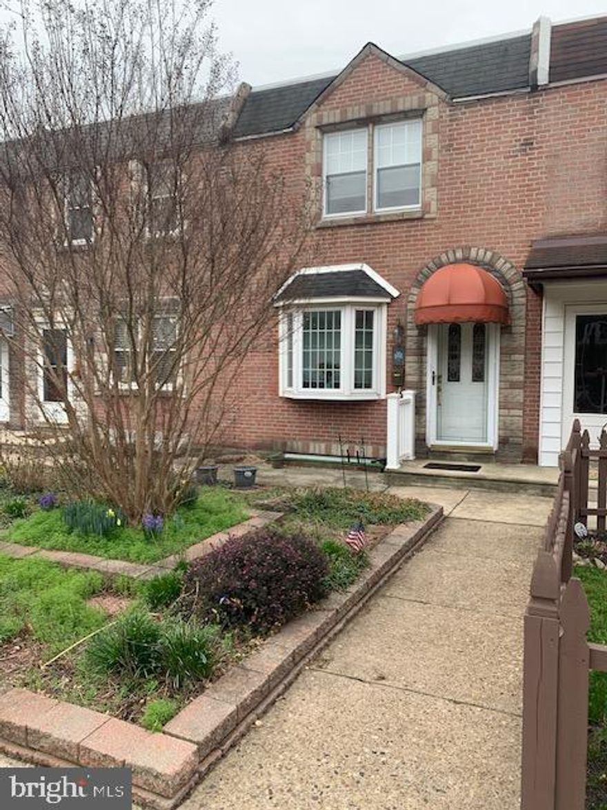 Great rowhome with parking and built-in garage!  Convenient to everything.  Move-in condition.   Features include: Original hardwood floors under carpets, large deck off the dining room, 1st floor open concept, gas heat, gas cooking, stairlift  to 2nd floor,  1 step front entry,   short walk to the Wissahickon train station.  Easy access to RT 76.   Get ready.  Get set.  Buy!