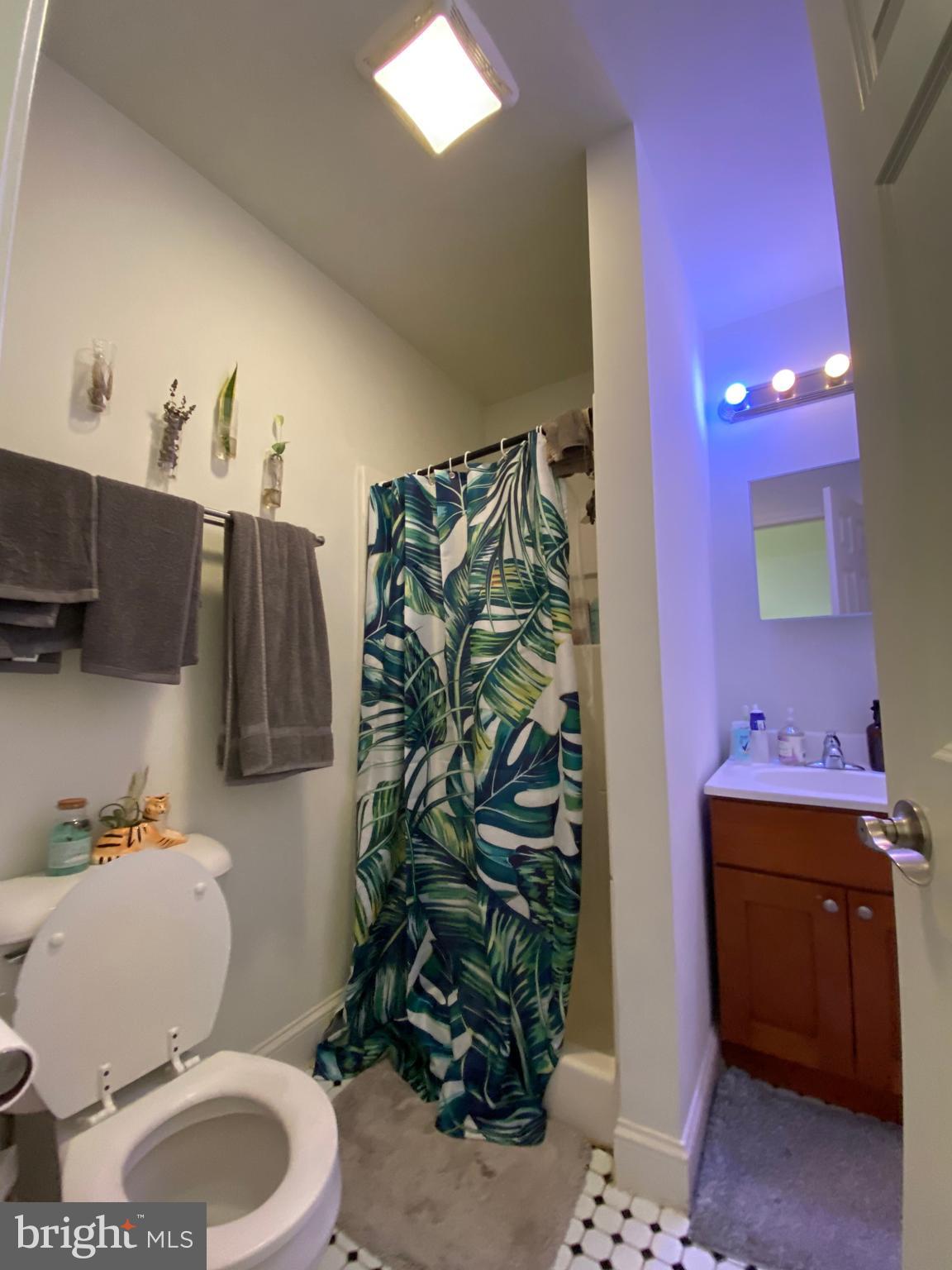 TEMPLE UNIVERSITY - Residential Income