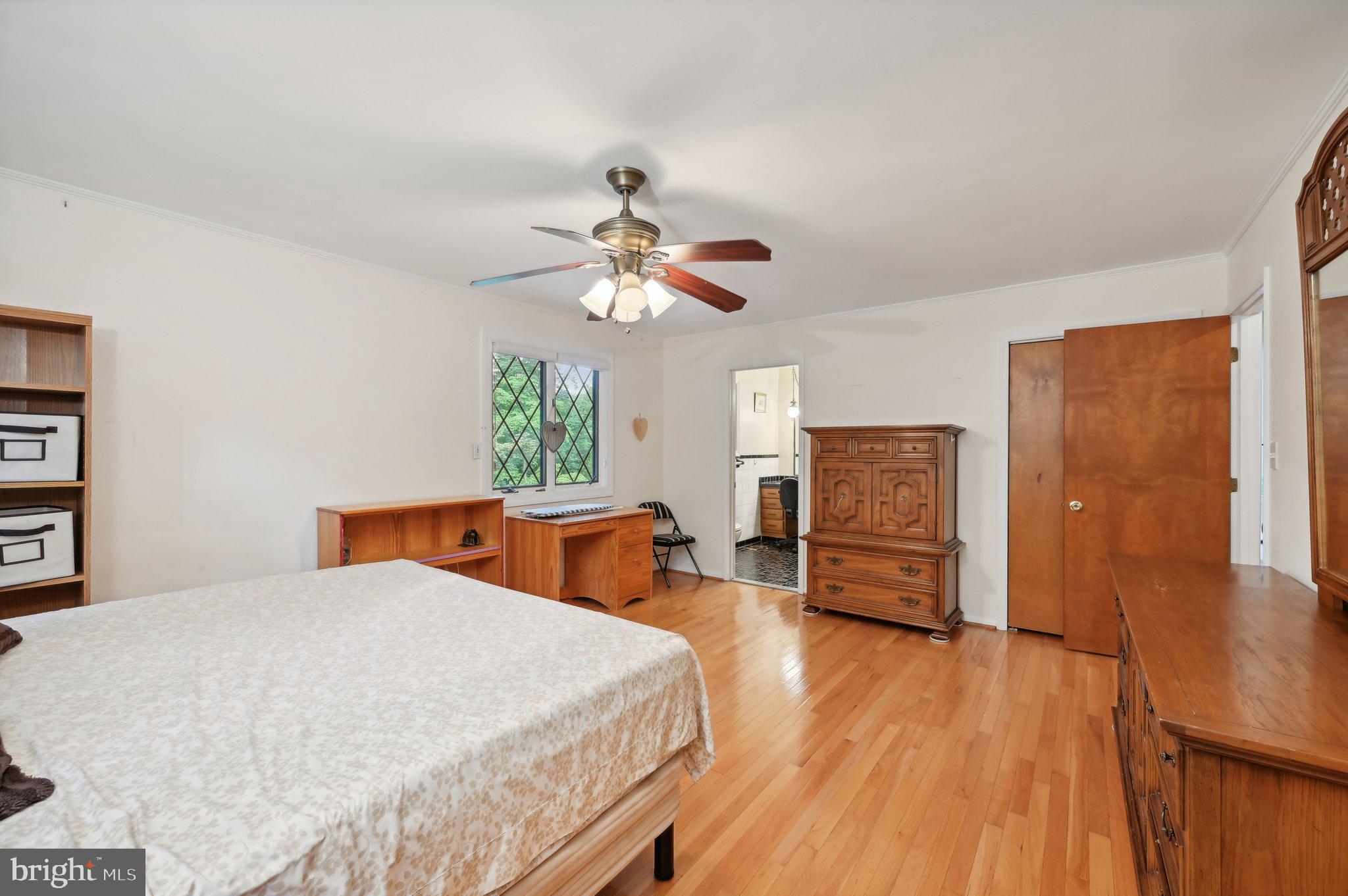 BRIAR HILL - Residential