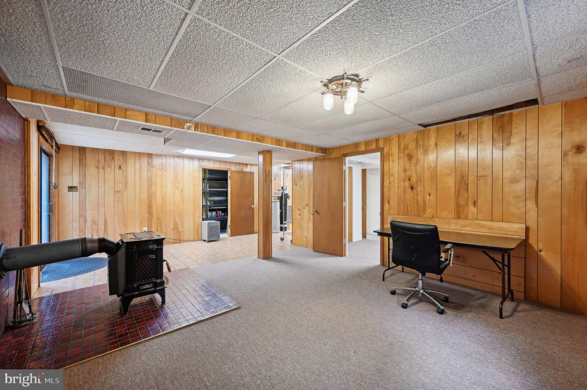 BRIAR HILL - Residential