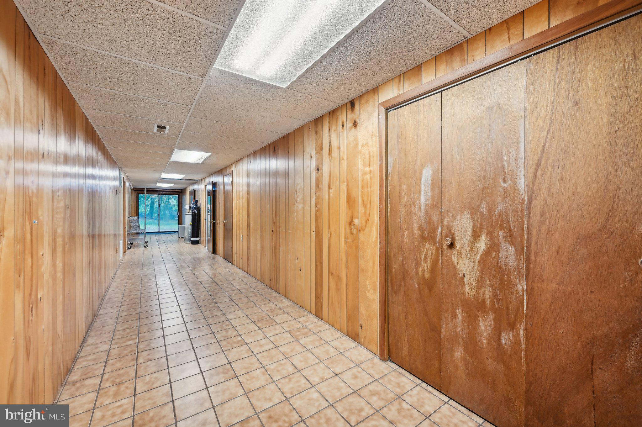 BRIAR HILL - Residential