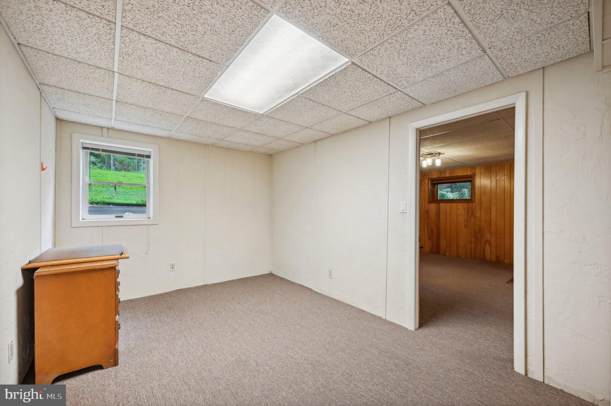 BRIAR HILL - Residential