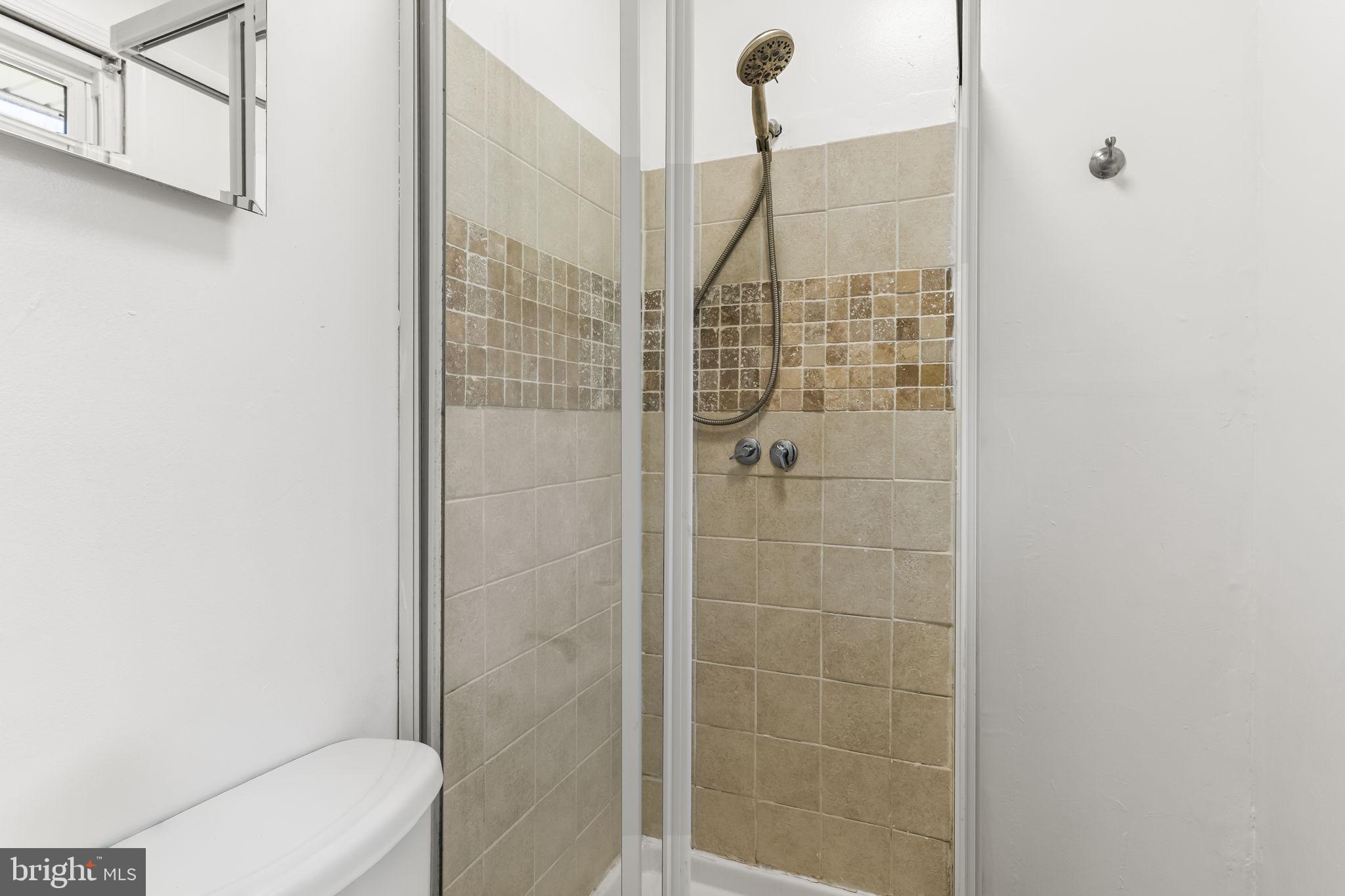 WARREN J WILLETT'S SUB - Residential