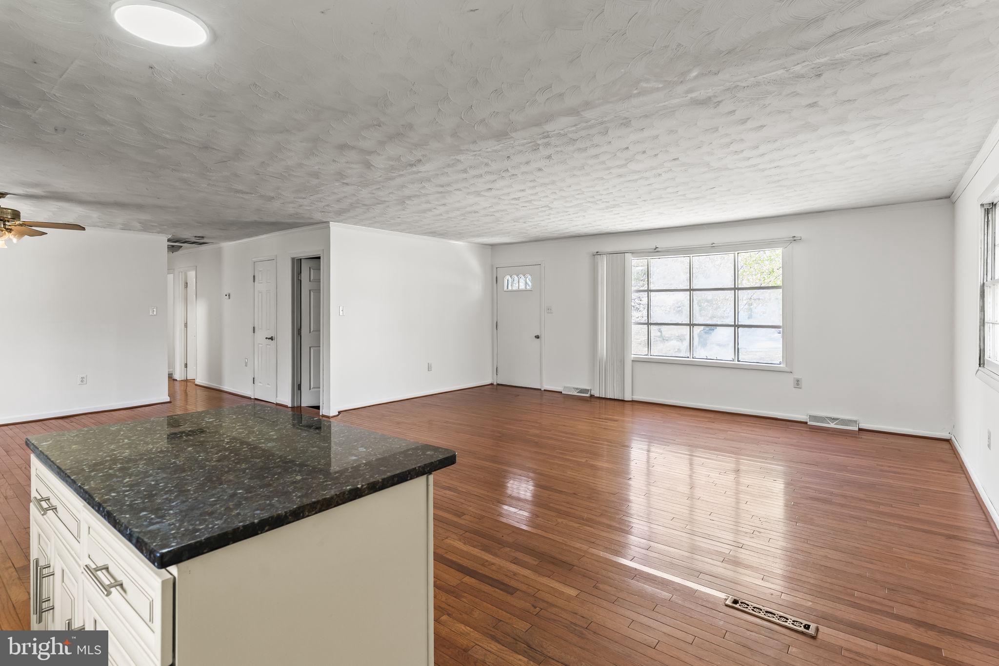 WARREN J WILLETT'S SUB - Residential