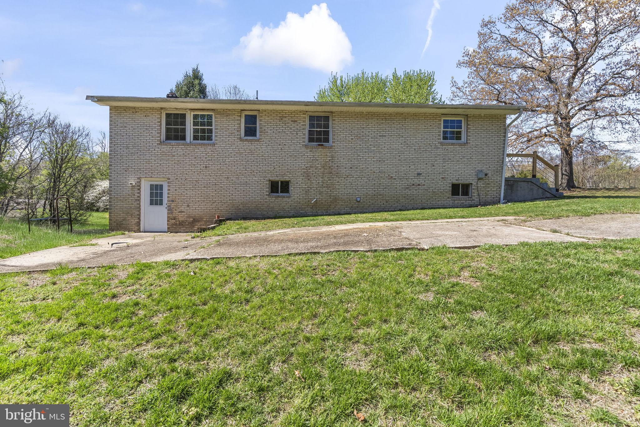 WARREN J WILLETT'S SUB - Residential